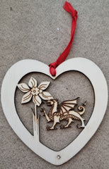 Welsh Dragon and Daffodil Cut Out Heart|Calon Bren Draig a Chennin Pedr