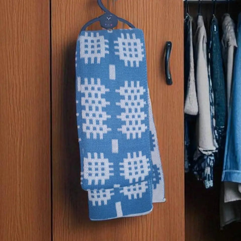 Blue Welsh Tapestry Design Scarfs|Sgarff Cynllun Carthen Glas