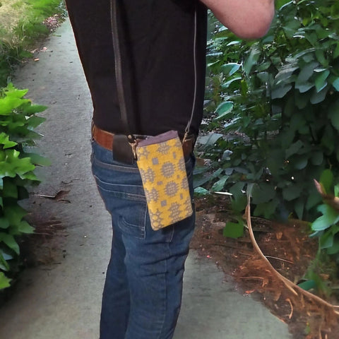 Phone Bag / Eye Glass Case (Mustard)|Bag Ffôn / Casun Sbectol (Mwstard)