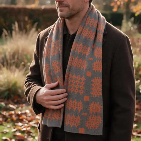 Orange Welsh Tapestry Design Scarf|Sgarff Cynllun Carthen Oren