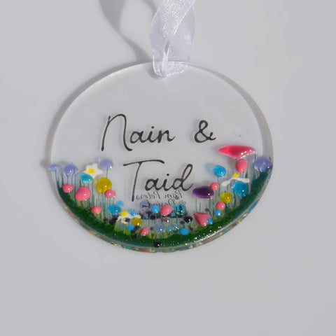 Nain a Taid - Hanging Decoration | Addurn Nain a Taid