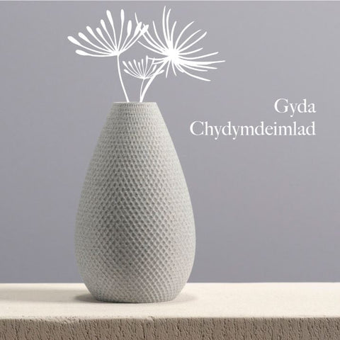 Gyda Chydymdeimlad