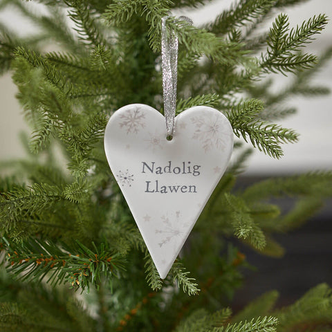 Nadolig Llawen Ceramic Heart Hanger|Nadolig Llawen