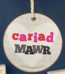 Cariad Mawr Hanger|Addurn Cariad Mawr