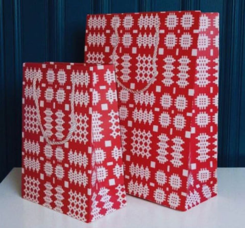 Welsh Tapestry Gift Bag (Red)|Bag Anrheg Carthen Coch