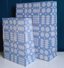 Blue Welsh Tapestry Gift Bag|Bag Anrheg Carthen Glas