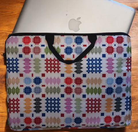 Multi Coloured Design Laptop Carry Case|Bag Gliniadur (Amryliw)