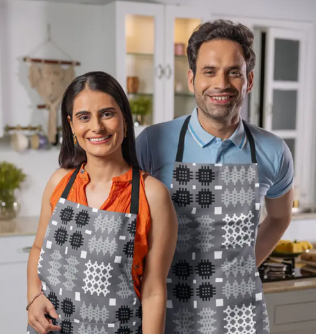 Welsh Tapestry Print Apron (Grey) | Ffedog Patrwm Carthen Llwyd