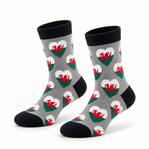 Welsh Multi-Heart Grey Socks|Sanau Llwyd Calonnau Baner Cymru