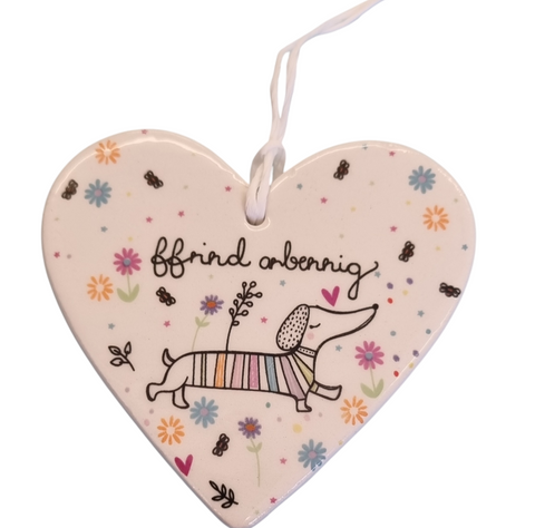 Ffrind Arbennig Heart Decoration| Addurn Ffrind Arbennig