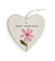 Nain Arbennig Hanging Heart Decoration| Addurn Nain Arbennig