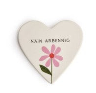 Nain Arbennig Heart Shaped Floral Coaster|Mat Diod Nain Arbennig (Blodyn Pinc)