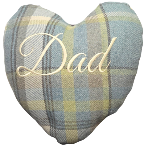 Dad Heart Shaped Wool Touch Embroidered Cushion|Clustog Siap Calon Dad