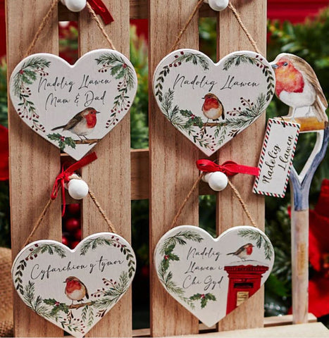Christmas Hanging Heart Decoration|Addurniadau Nadolig Robin Amrywiol