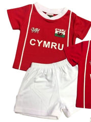 Kids Welsh Football Kit|Crys a Siorts Pel-droed